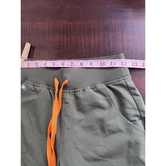 Figs Scrubs Set Womens XS Halle V-Neck Long Sleeve Tunic Top Zamora Joggers - Picture 5 of 15